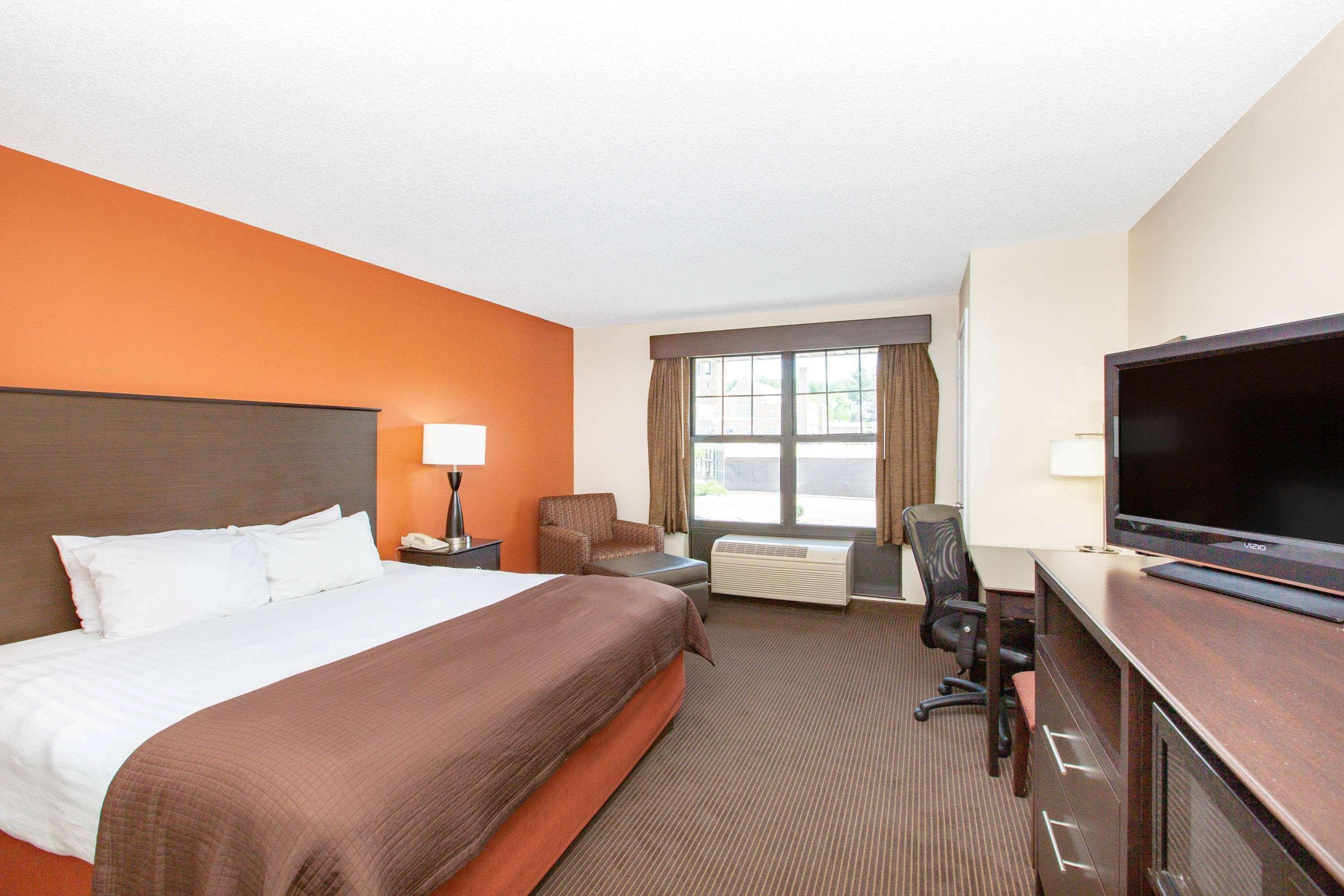 Americinn By Wyndham Ottumwa Esterno foto
