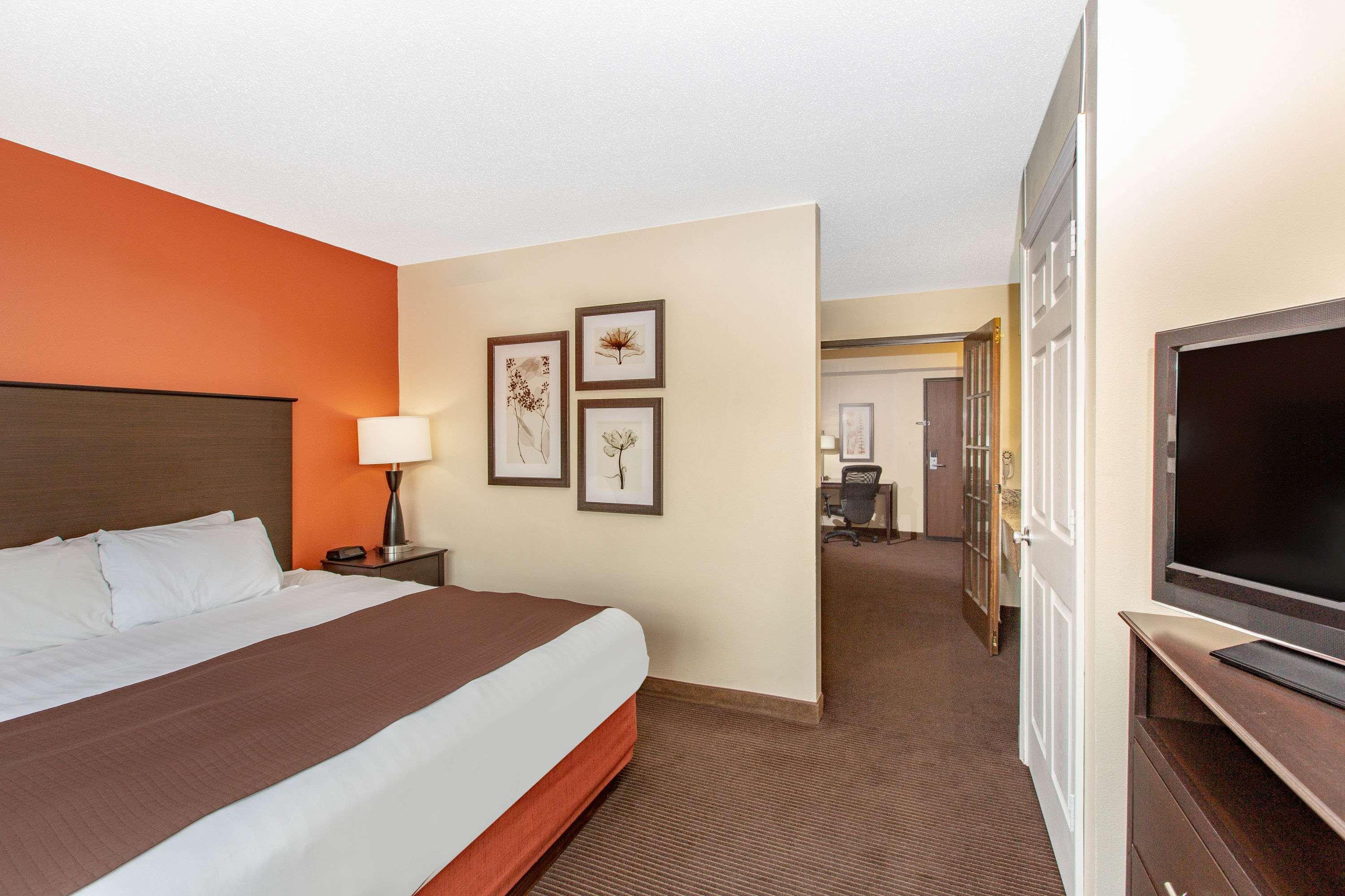 Americinn By Wyndham Ottumwa Esterno foto