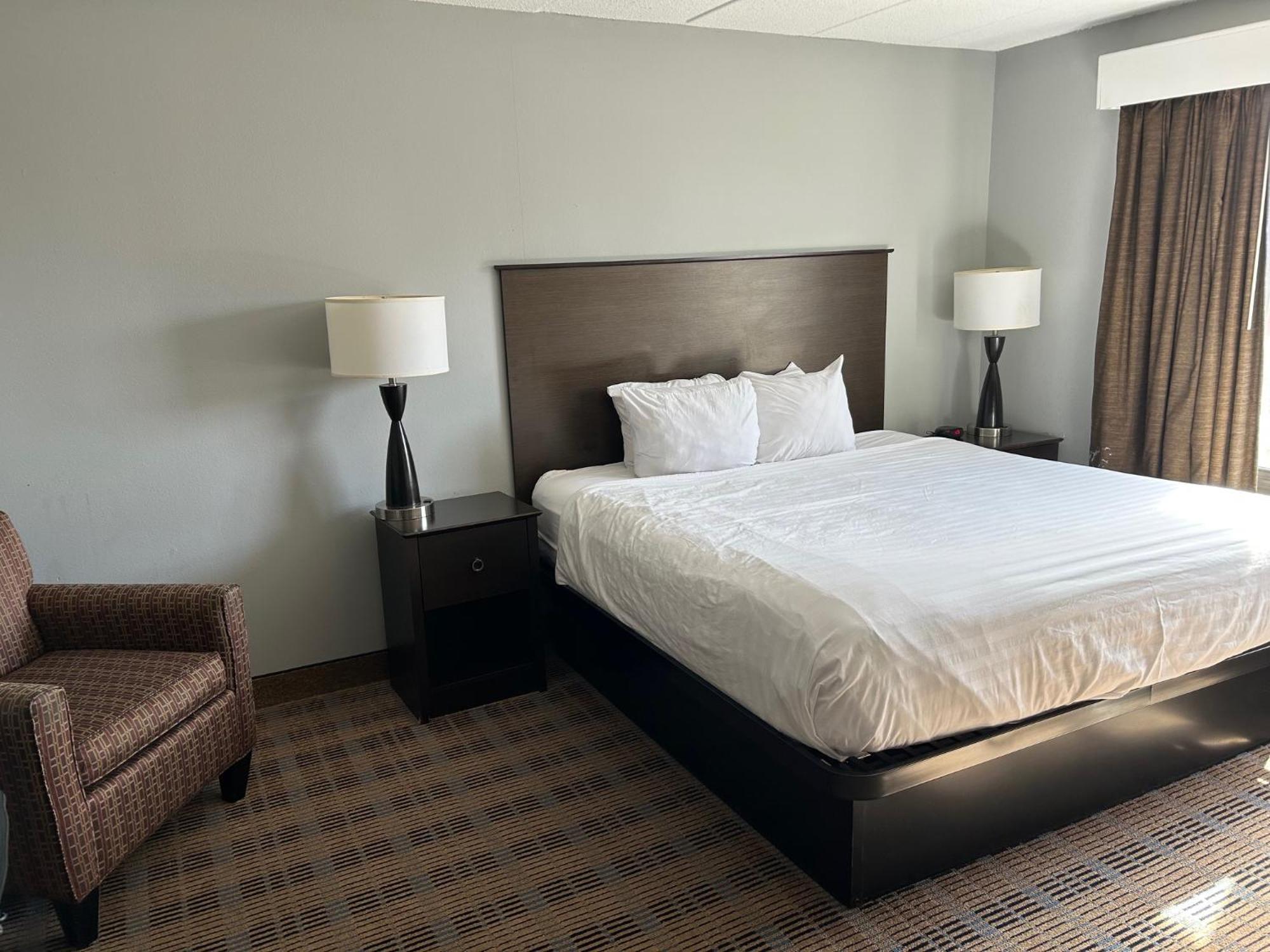 Americinn By Wyndham Ottumwa Esterno foto